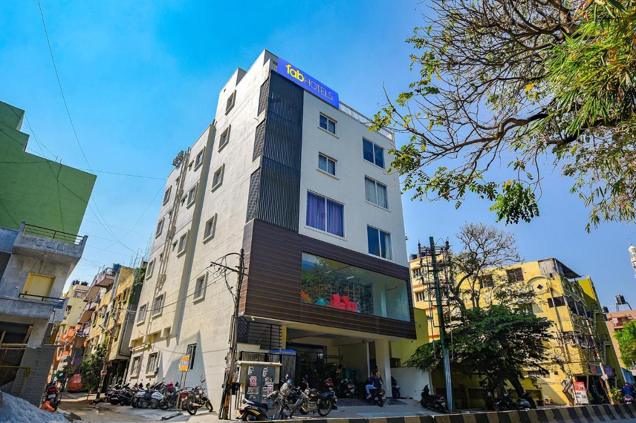 Fabhotel Gr Lake View - Btm Layout バンガロール エクステリア 写真
